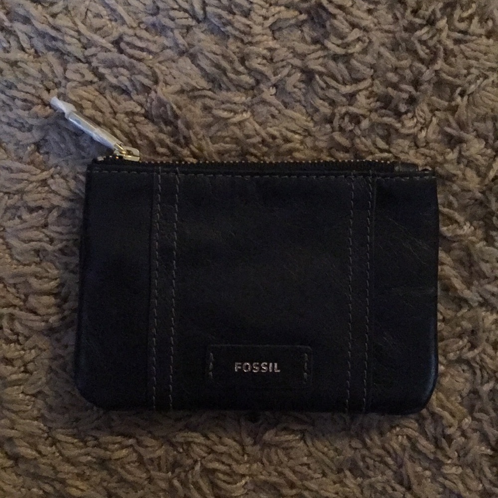 Fossil Black Zip Wallet with Card Slots